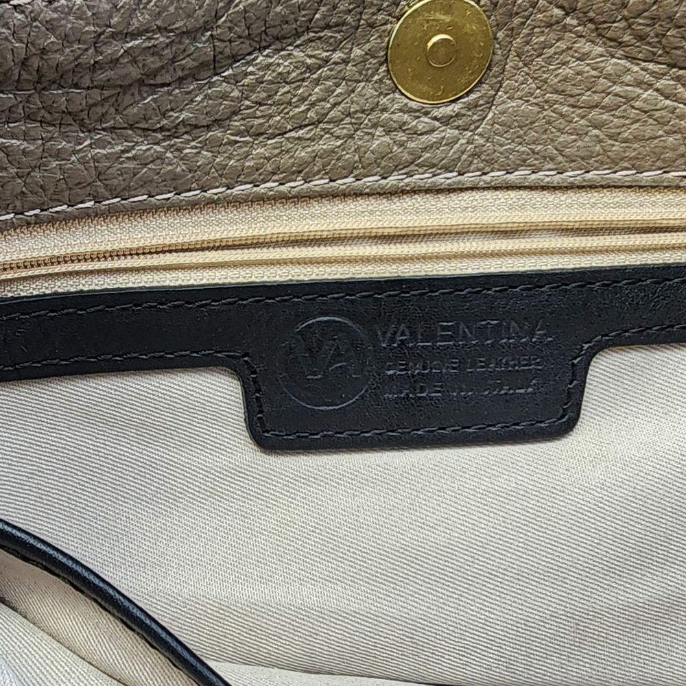 Valentina Italy Taupe Pebble Leather Crossbody Bag w/ Black Strap EUC - Picture 14 of 14